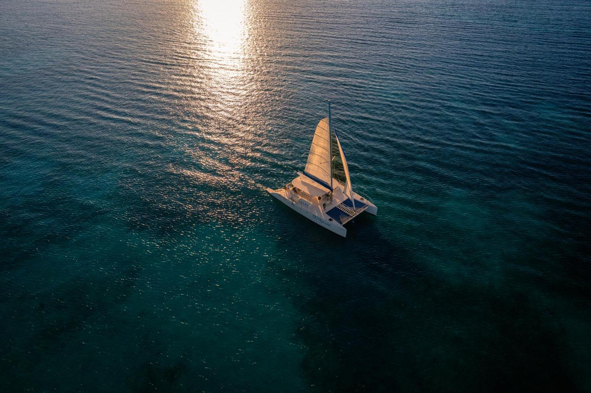 El Dorado Seaside Suites Catamaran, Cenote & More Inclusive (Adults Only) Xpu Ha Exterior foto